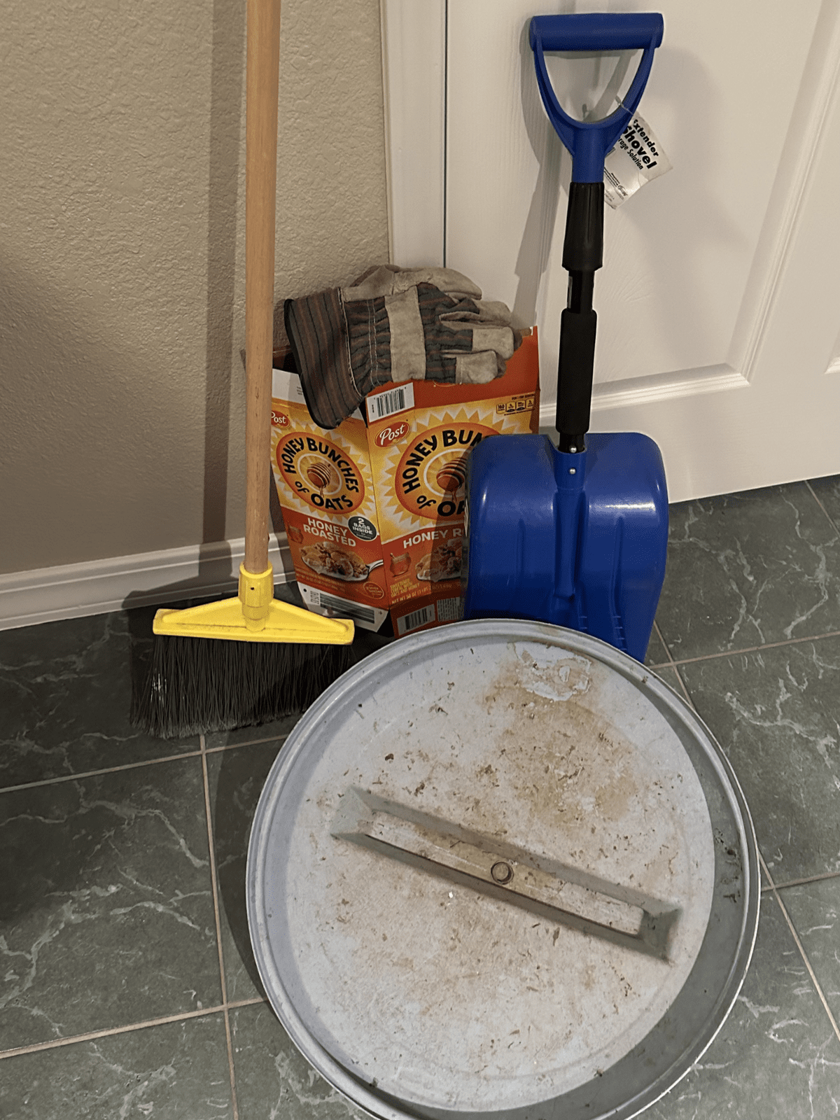 Mouse hunting tools